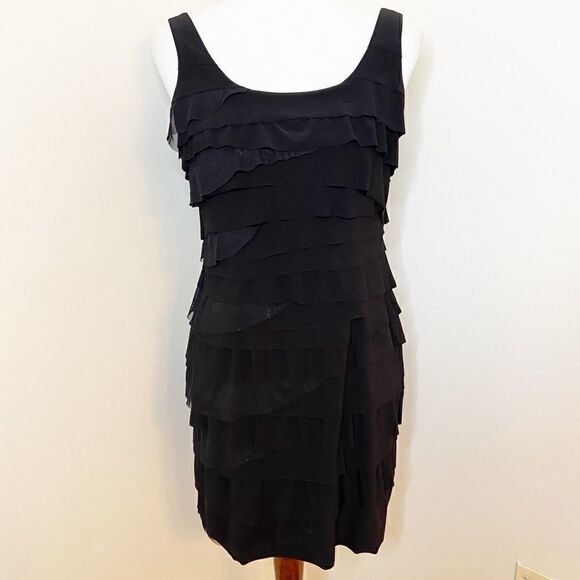 Nine West Tiered Bodycon Little Black Dress Size 6 - Picture 1 of 8